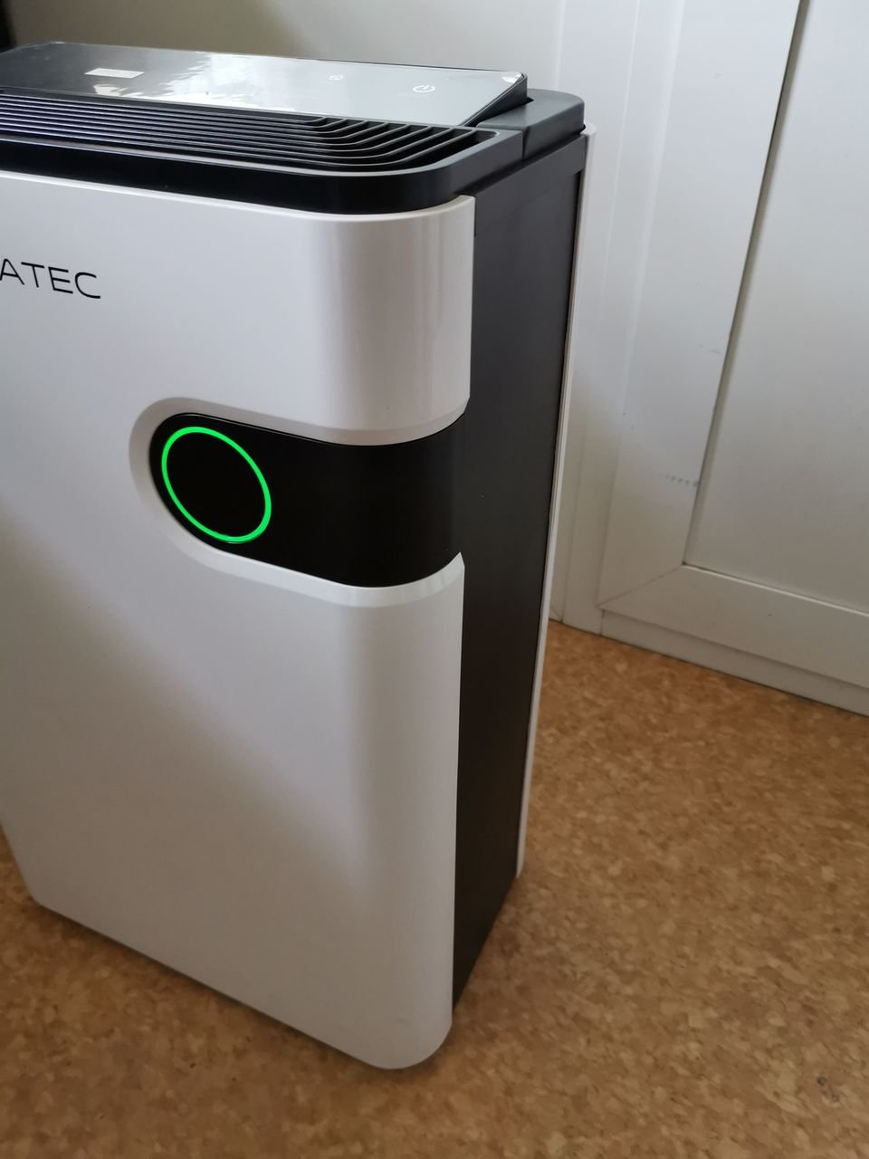 Dezumidificator și purificator de aer SUVATEC OL22 BDO 24 Wi-Fi, cu filtru HEPA (până la 70 m²)